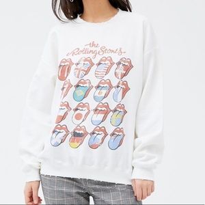 Distressed band white crewneck